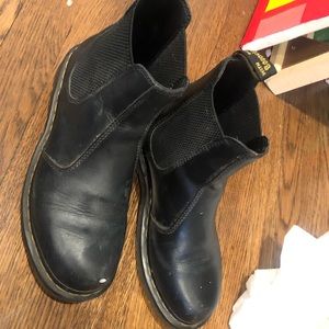 Dr marten Chelsea boots